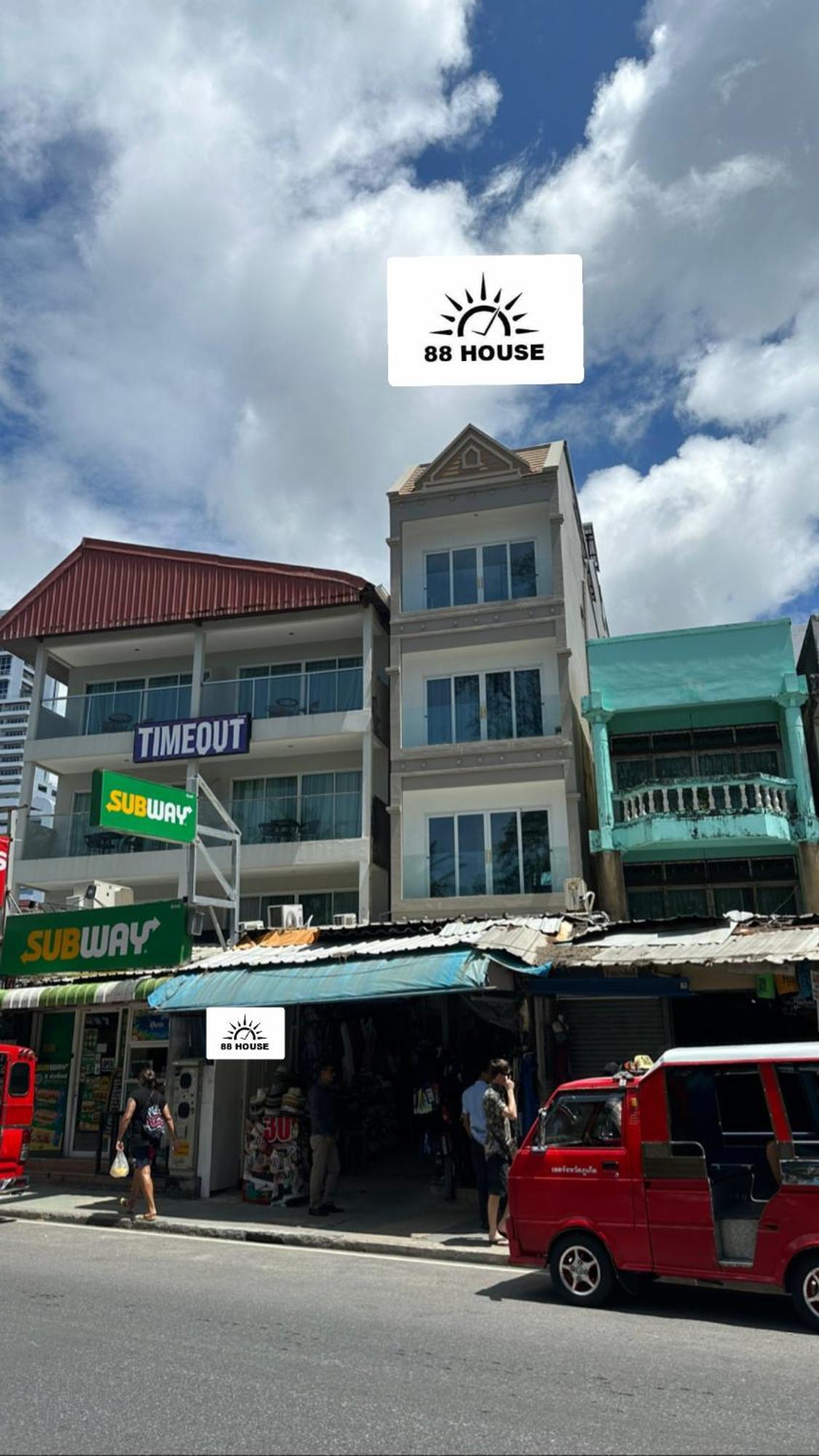 Hotel 88 House Patong Extérieur photo